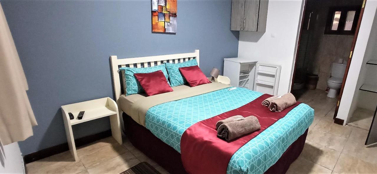 Tri M Waves Lodge Понта-ду-Оуро Экстерьер фото