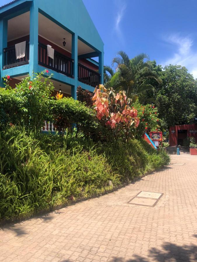 Tri M Waves Lodge Понта-ду-Оуро Экстерьер фото